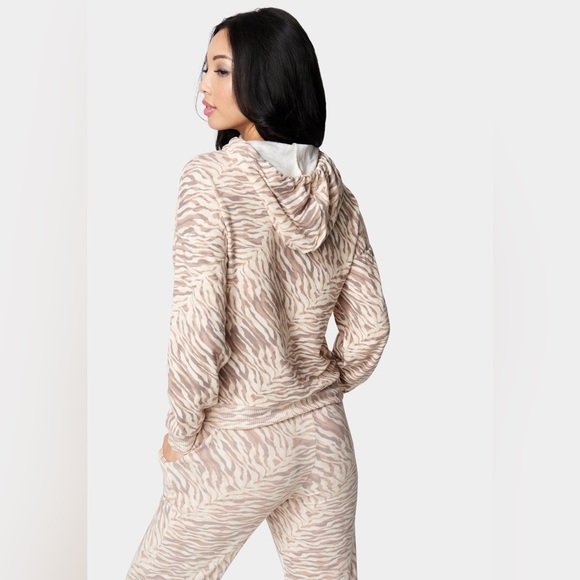 NWT BEBE Hoodie - Picture 5 of 6